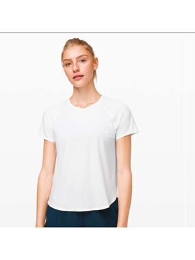 Lululemon Strong Rays Short Sleeve T-Shirt in White